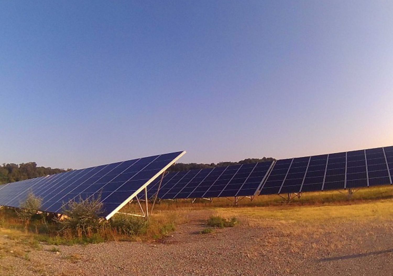 new/panneaux-solaire-photovoltaique-1532786512ypp.jpg
